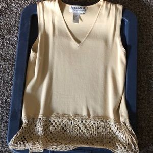Ladies light weight sleeveless pullover (dressy)